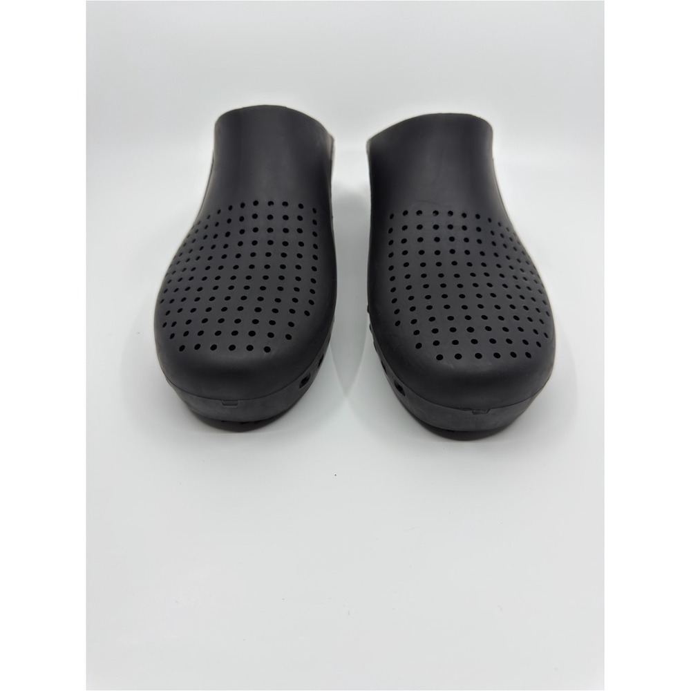 Calzuro Classic Black Ventilated Professional Clogs Made in Italy Size 42-43